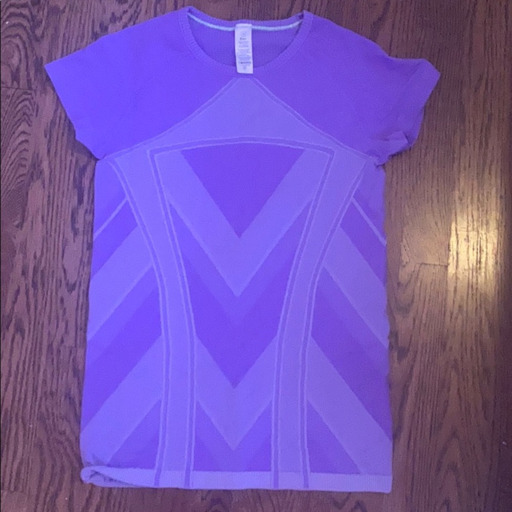 Short sleeve purple ivviva top